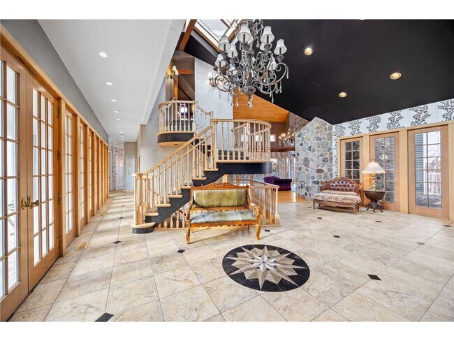 Foto del edificio - 1560 Bluff Creek Dr