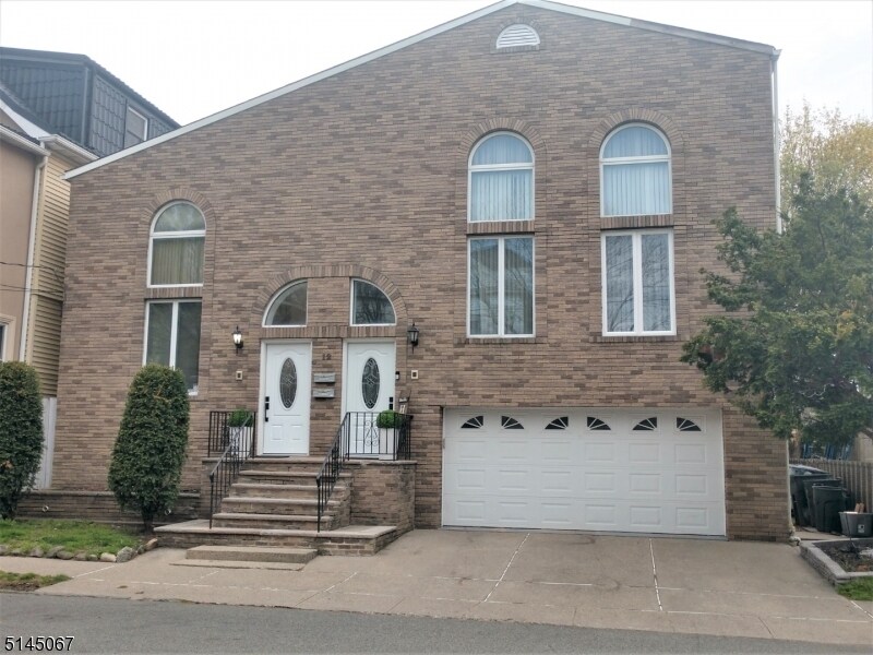 12 Maple Ave, Wallington, NJ 07057 Room for Rent in Wallington, NJ