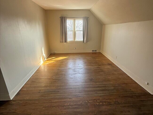 Foto del edificio - 713 Terrace Ave