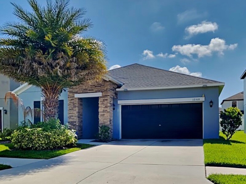 Foto principal - 12310 Ballentrae Forest Dr