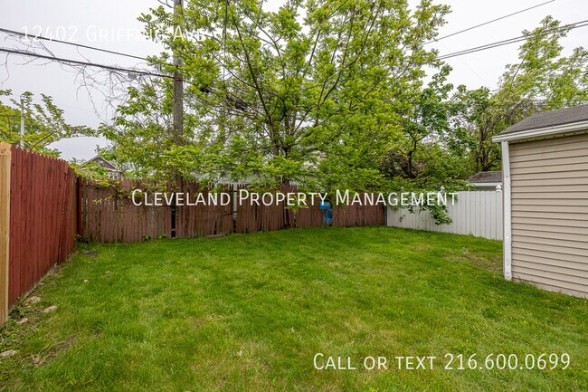 Building Photo - 12402 Griffing Ave