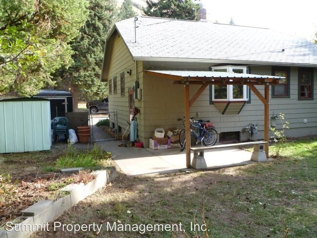Building Photo - 3 br, 1 bath House - 1547 Van Buren Street