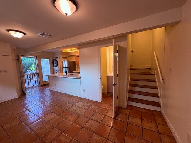 Foto del edificio - 1717 Upperline St