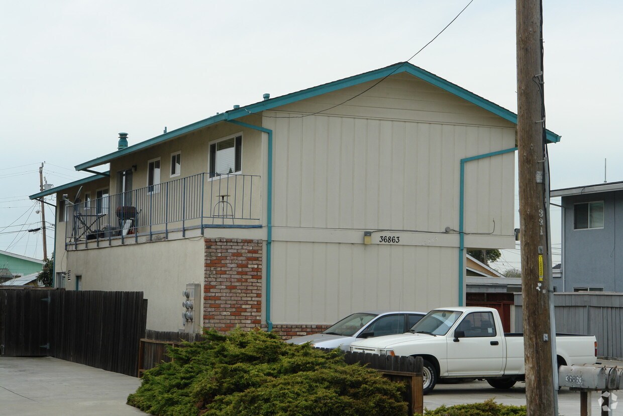 Foto del edificio - 36863 Ash St