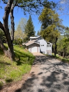 Building Photo - 11657 Deerlick Rd