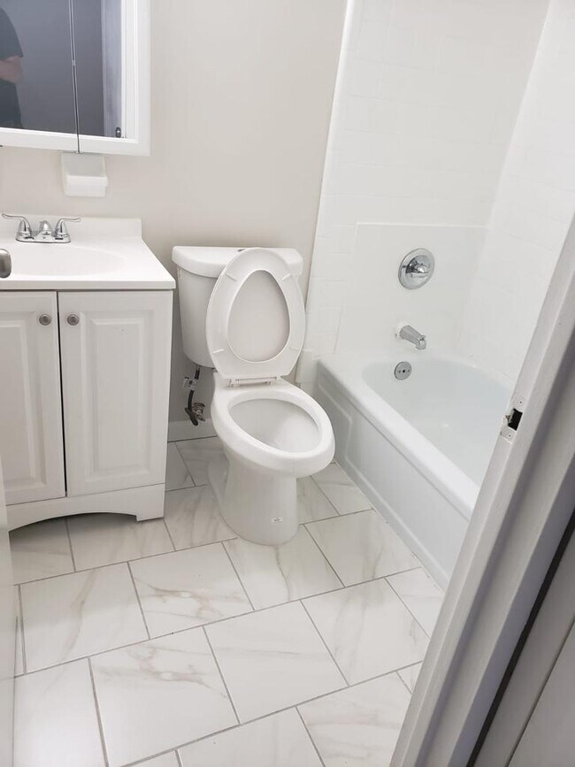 Foto del edificio - 911 Rogers Plz