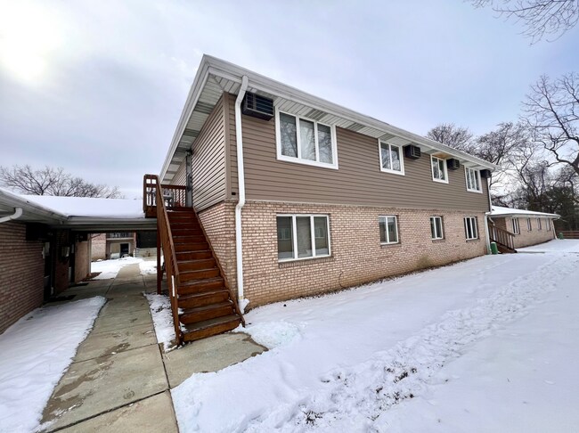 Foto del edificio - Moon Twp - Spacious 1 Bedroom 1 Bathroom -...