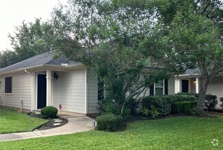 Building Photo - 10607 Cobblecreek Way