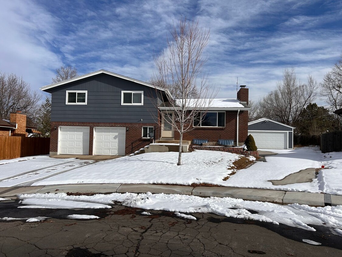 Foto principal - $0 DEPOSIT OPTION. LUXURY ARVADA RENTAL: U...