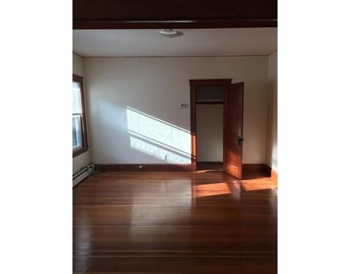 Foto del edificio - 14 St George Ave