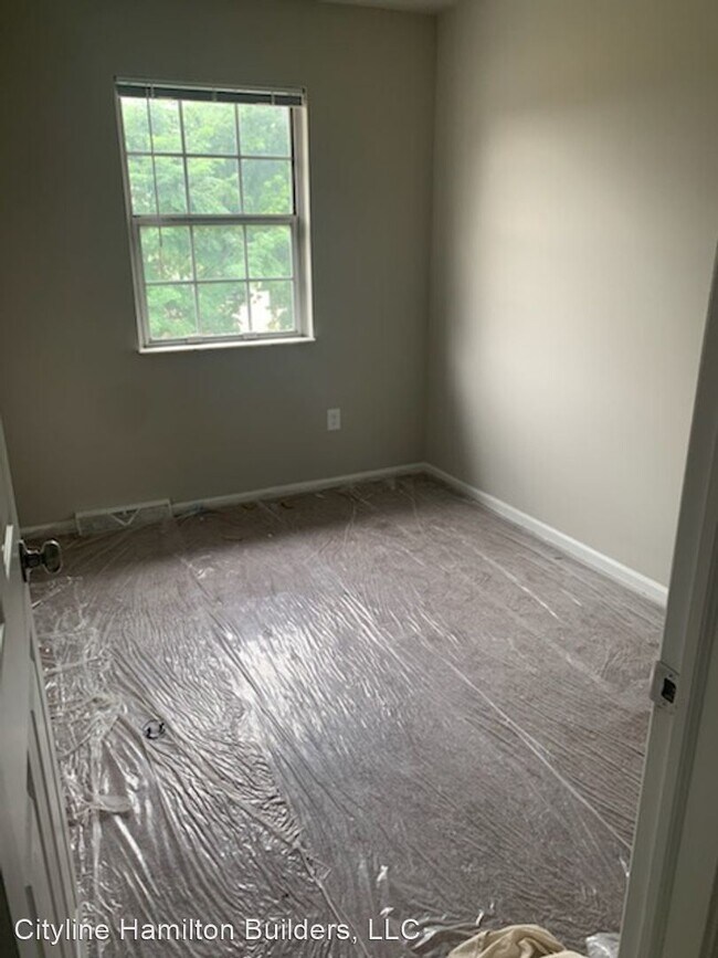 Building Photo - 3 br, 1.5 bath House - 864 N Quebec St