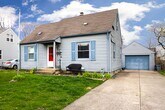 Foto principal - Bright and charming 3 bedroom, 1 full bath...