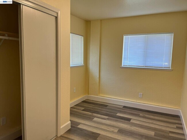 Foto del edificio - 36459 Buckeye St