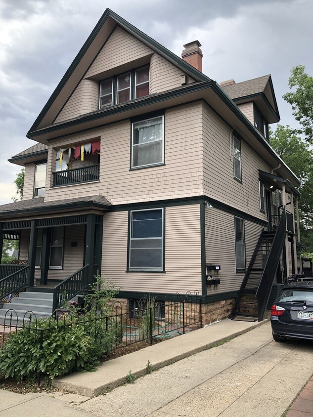 Primary Photo - 1540 Pine St