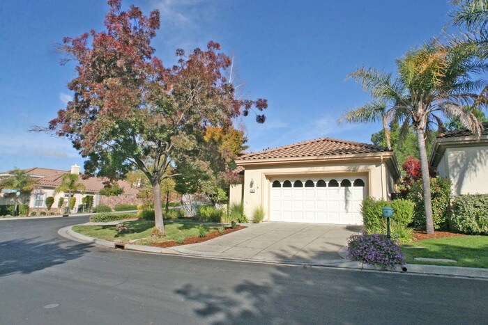 Primary Photo - 5897 Pistoia Way