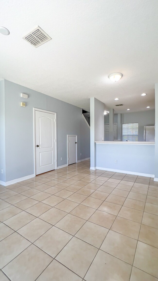 Photo - 3581 Wilshire Way Rd Townhome