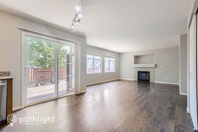 Building Photo - 15847 E 99th Pl