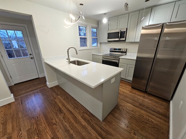 Foto del edificio - 1 Triangle St