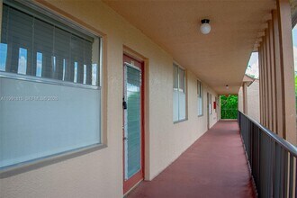 Building Photo - 260 NW 76th Ave
