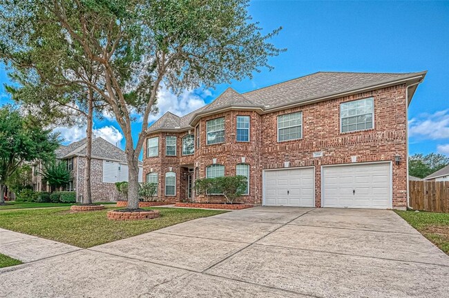 Foto del edificio - 2518 Falcon Knoll Ln