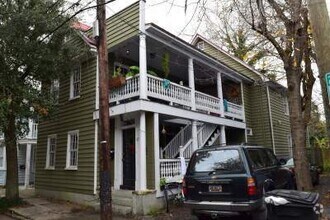 Building Photo - 69 Bogard St