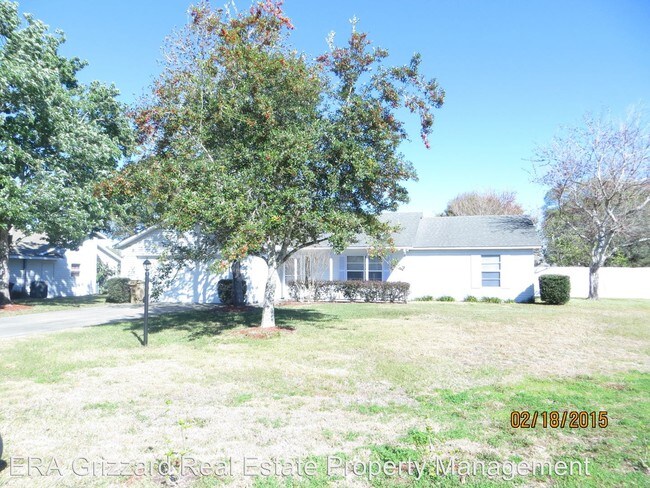 Building Photo - 33746 Tara Wood Dr