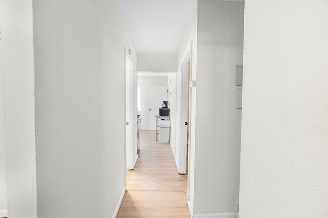 Foto del edificio - 1509 Brock St