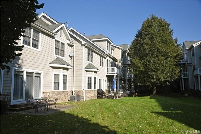 Foto del edificio - 2003 Half Moon Bay Dr