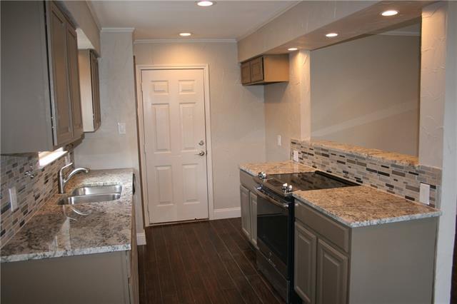 Building Photo - 6536 Brookside Dr