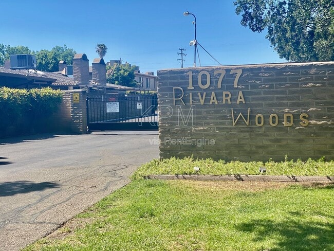 Foto del edificio - 1077 Rivara Rd