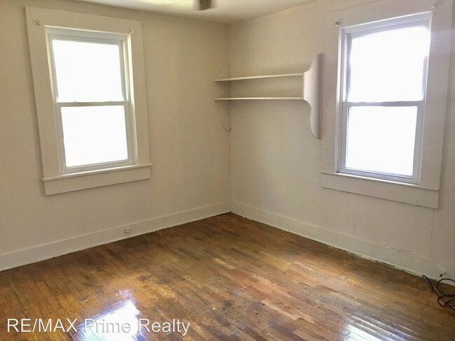 Foto del edificio - 3 br, 1 bath House - 2413 Clover Lane