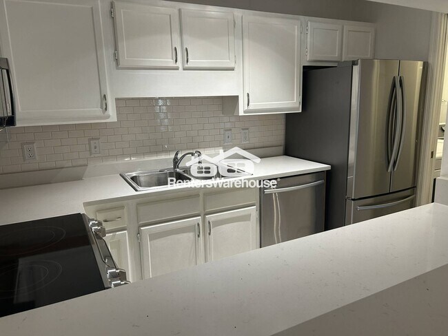 Foto del edificio - 1303 Gables Dr