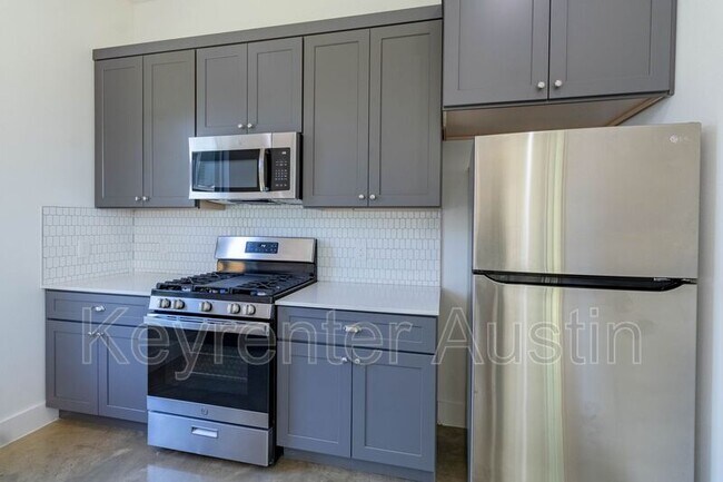Building Photo - 6304 Laird Dr