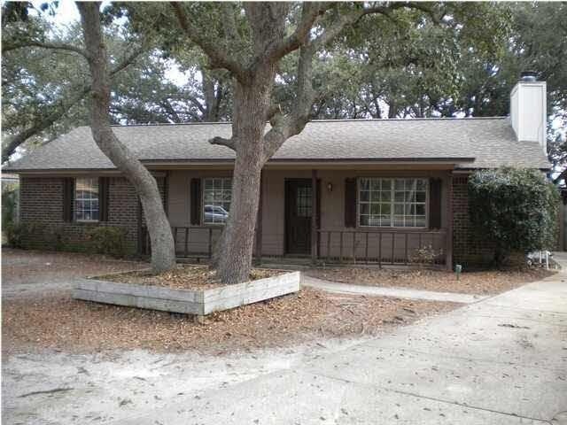 Primary Photo - 1122 Shady Ln