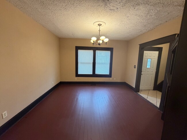 Photo - 1820 Clarendon Ave (Middletown, OH) House