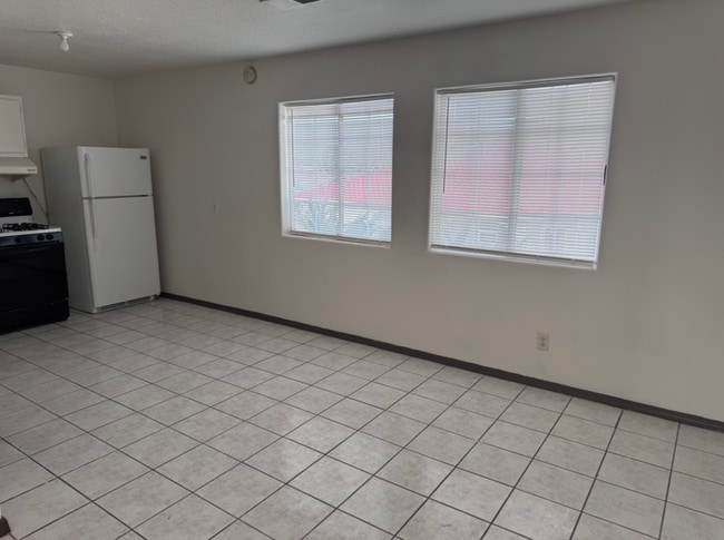 Building Photo - 240 Wheeler Ave SE