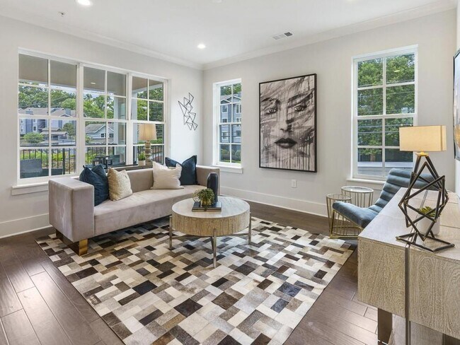 Foto del edificio - 6890 Peachtree Dunwoody Rd