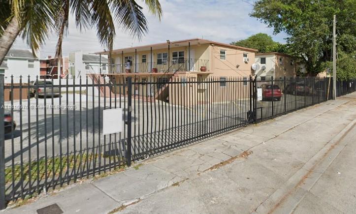 Foto principal - 1275 NW 60th St