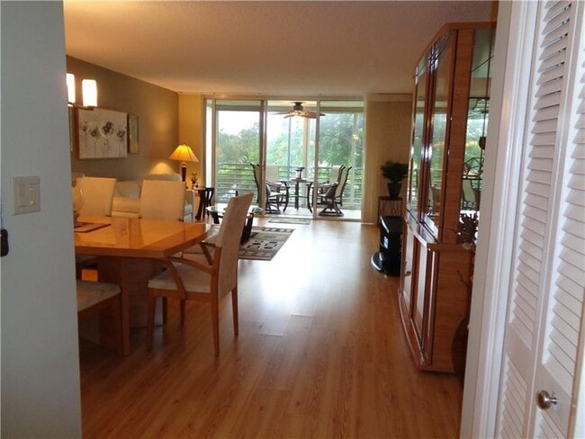 Foto del edificio - 3499 Oaks Way