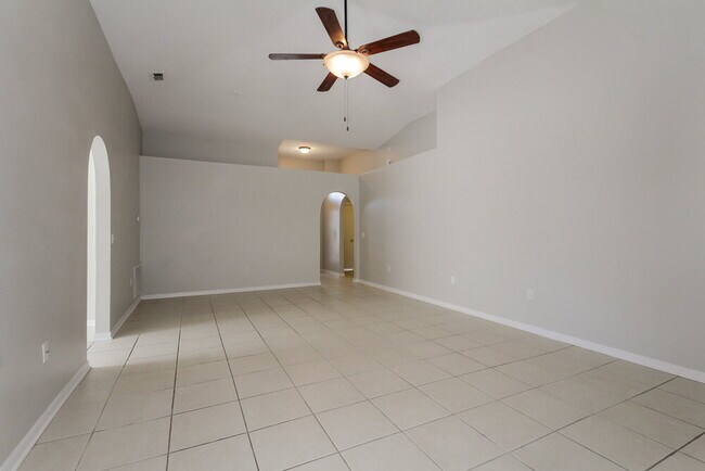 Foto del edificio - 12814 Lake Vista Dr