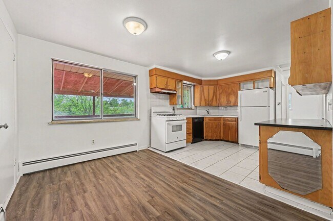 Foto del edificio - 10250 W 12th Ave