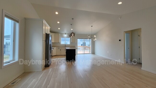 Foto del edificio - 2584 66th Ave S