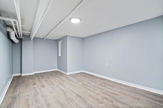 Foto del edificio - 1312 W Winnemac Ave