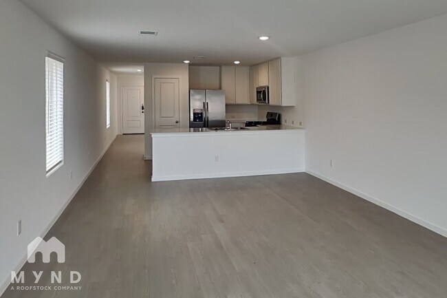 Foto del edificio - 914 Lago Laceno Ln