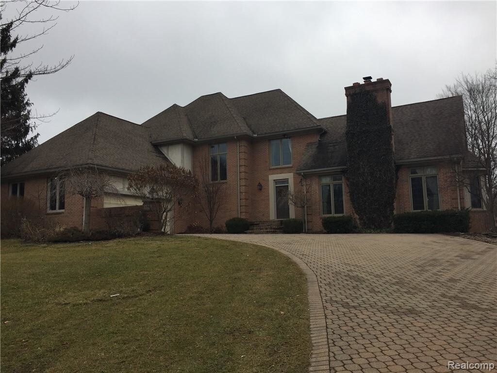 Foto principal - 4444 Oak Pointe Dr