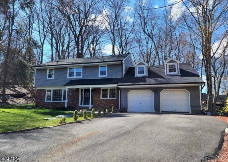 Primary Photo - 78 Long Hill Rd