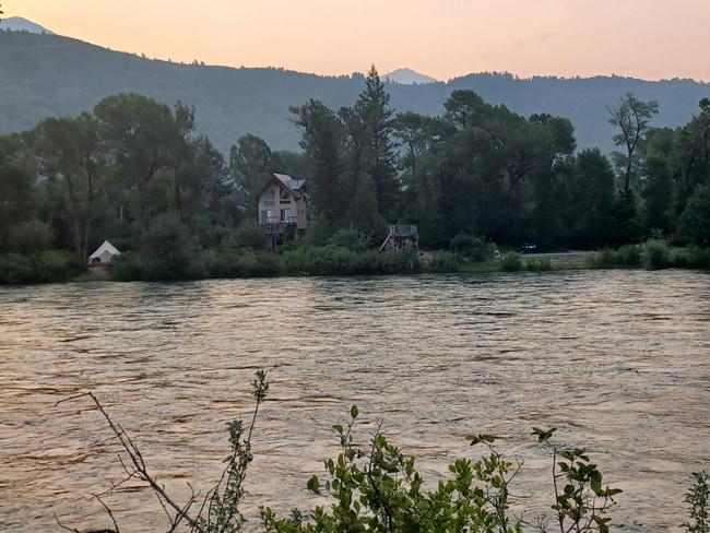 Building Photo - 3768 Swan Valley Hwy