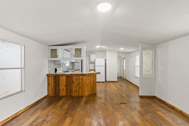 Foto del edificio - 1202 US-190