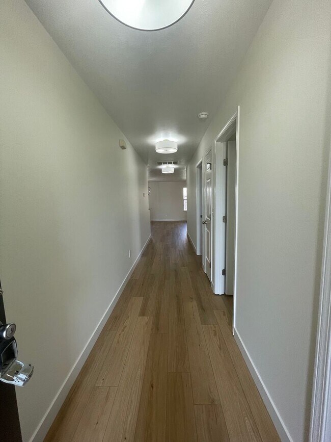 Foto del edificio - 1009 N 24th St