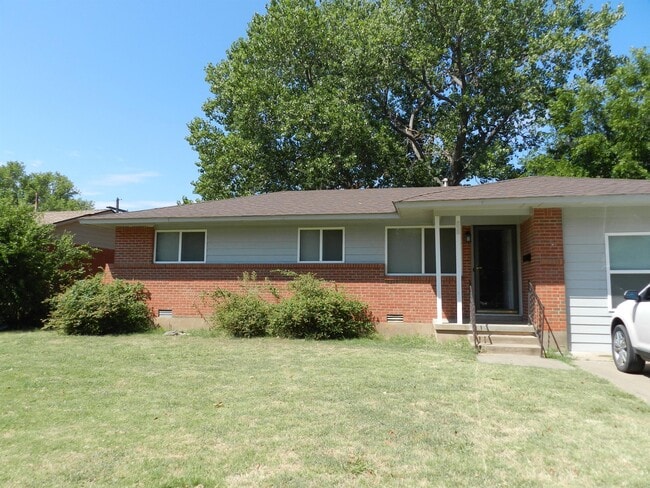 Building Photo - 408 NW 56th St